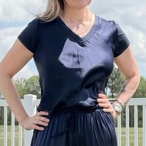 Scandal Italy Navy Alina V-Neck Top